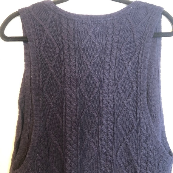 UO Lark & Wolff Cable Knit Open Front Vest, size M - Picture 5 of 7